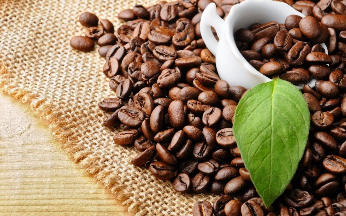 Giá cà phê hôm nay 17/4: Tuần này giảm 300 đ/kg