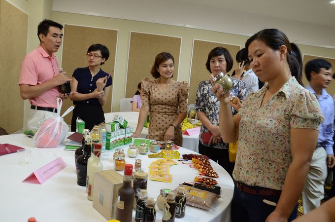 Kiểm soát an toàn thực phẩm tại các chợ dân sinh ở Hà Nội