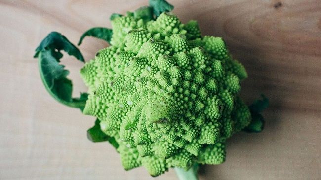 Loại rau này trở thành “siêu thực phẩm” được săn lùng, nhìn giá dân vẫn đổ xô mua