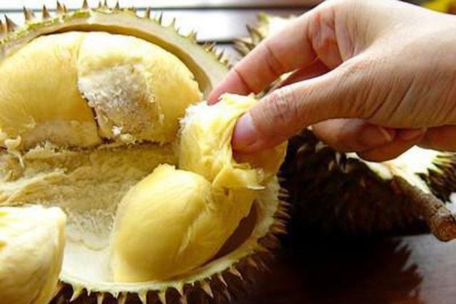 Giá sầu riêng ngày 29/10: Giá sầu riêng Thái cao nhất tại khu vực Tây Nam bộ