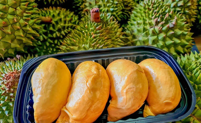 Giá sầu riêng ngày 16/11: Sầu riêng Ri6 tiếp tục tăng giá, lập đỉnh mới