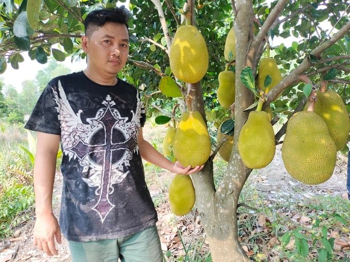 Chuyển đổi cơ cấu cây trồng, tăng thu nhập cho nông dân