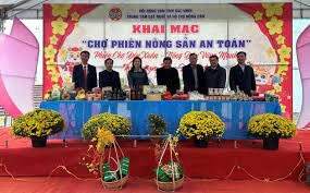 Hội Nông dân tỉnh Bắc Ninh khai mạc chợ phiên nông sản an toàn
