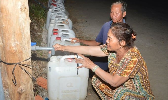Tiền Giang công bố tình huống khẩn cấp về xâm nhập mặn, thiếu nước sinh hoạt