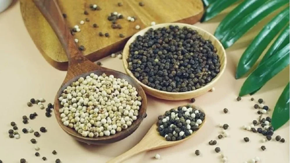 Giá tiêu hôm nay 10/4/2025: Thị trường trong nước giảm mạnh