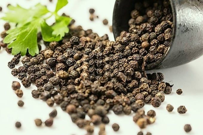 Giá tiêu hôm nay 19/6/2025: Thị trường ít biến động