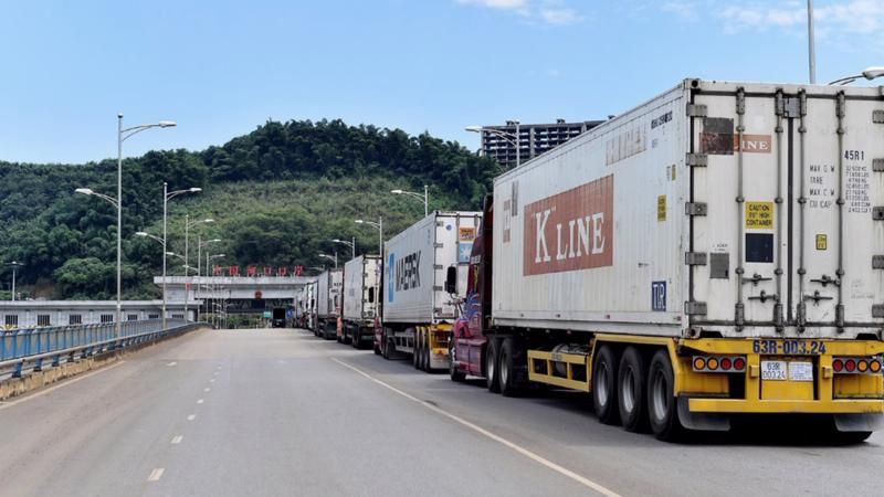 Cập nhật mới: Trung Quốc nhập thanh long trở lại qua cửa khẩu Lào Cai