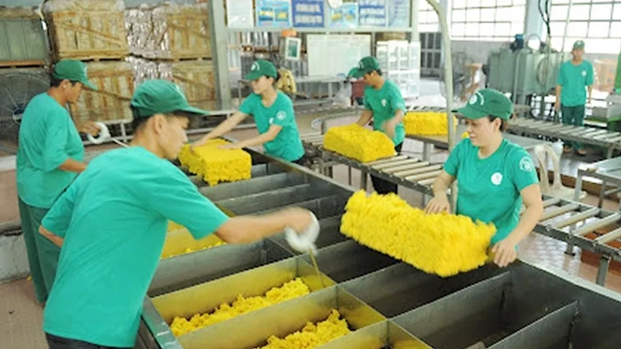 Giá cao su hôm nay 2/12/2025: Thế giới đồng loạt tăng